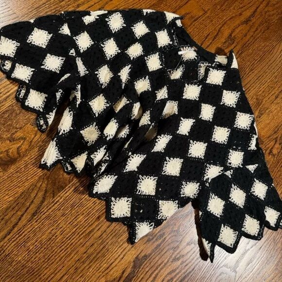 Free People Beach House Crochet Top Size XS - Picture 2 of 6